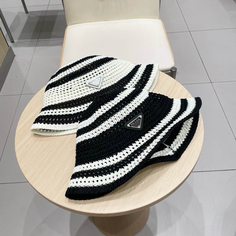 Prada hat 060106